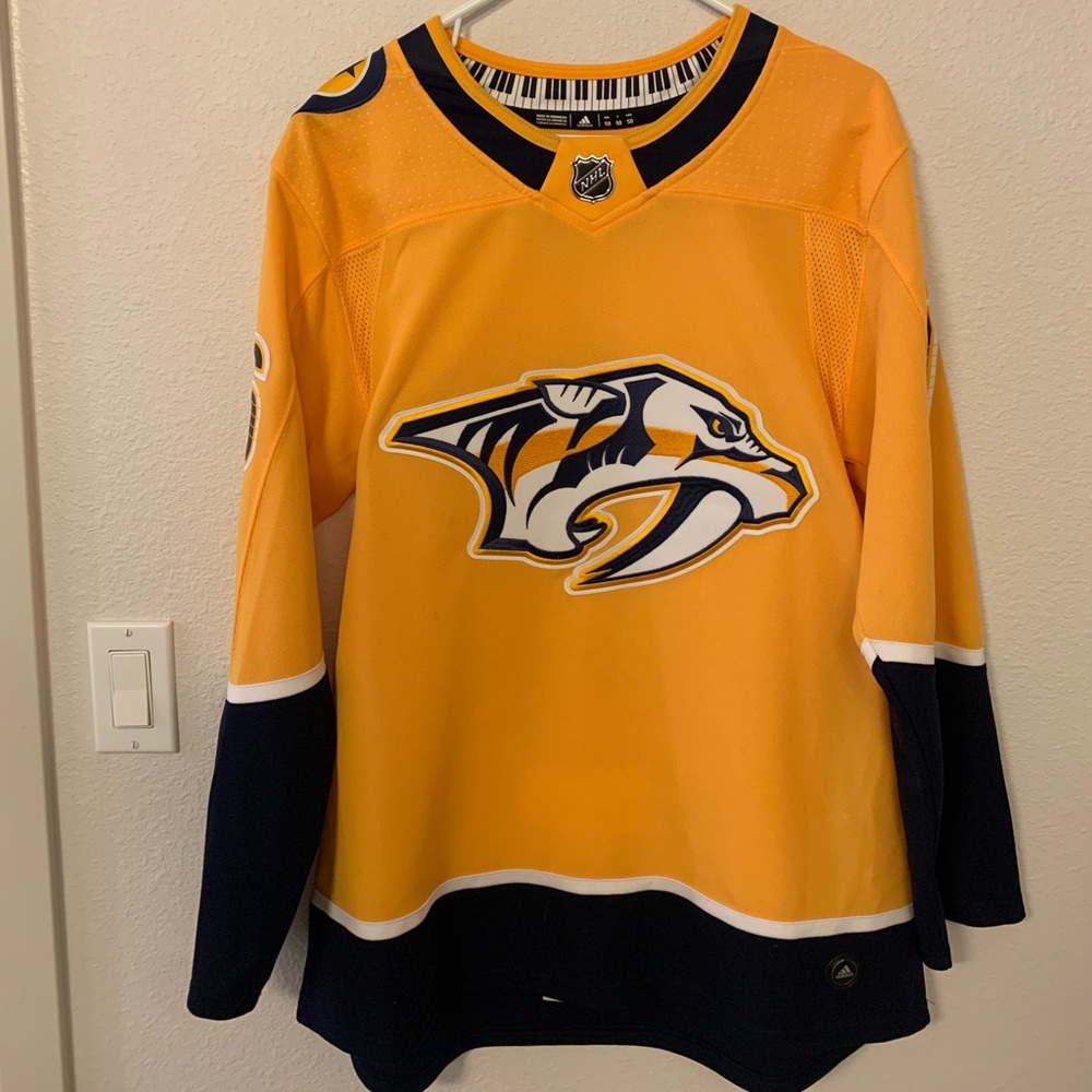 Mens Nashville Predators Jersey NHL